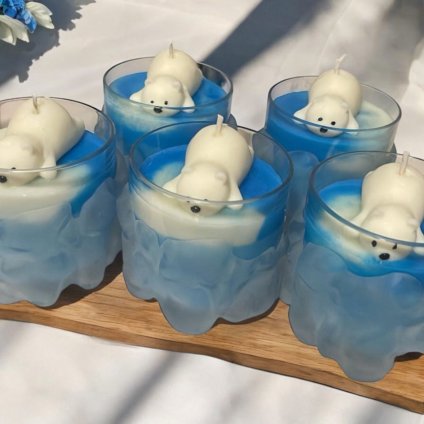 Frozen Lake Polar Bear 100% Soy Dessert Candle