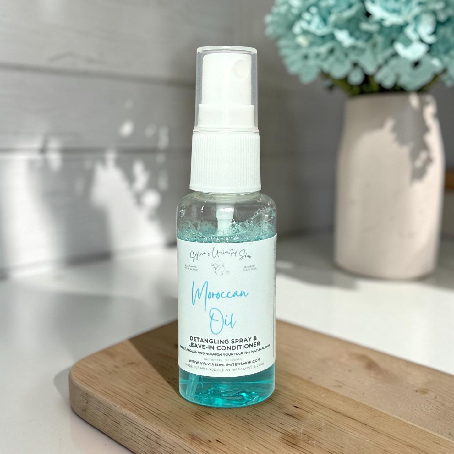1oz. Moroccan Oil Type Leave In Conditioner & Detangler